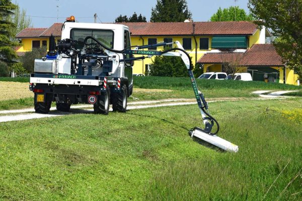 Brazo cortacésped Buddy de Hymach