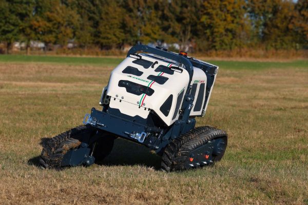 Robot portaherramientas autopropulsado y teledirigido Hymach HERBHY 60Z (9)_1200x900